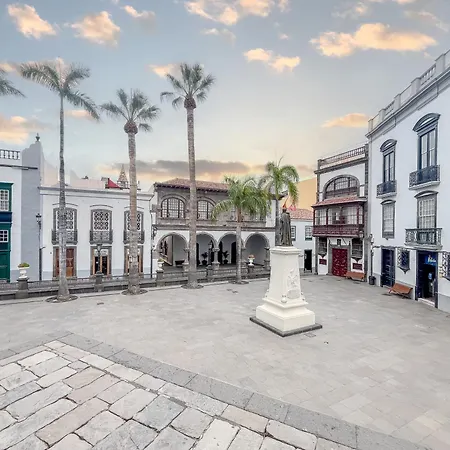 Lightbooking La Palma