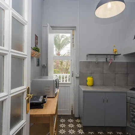 Lightbooking La Palma Apartment *